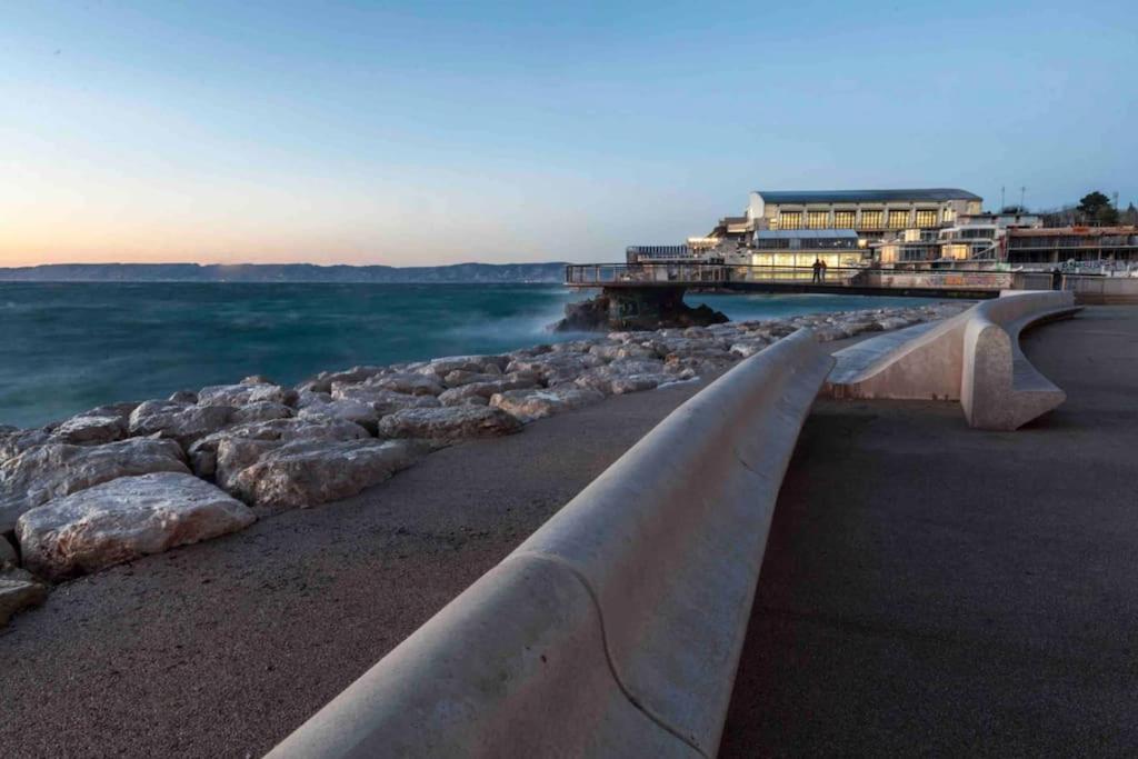 Plage Des Catalans/Vieux Port Marseille Extérieur photo